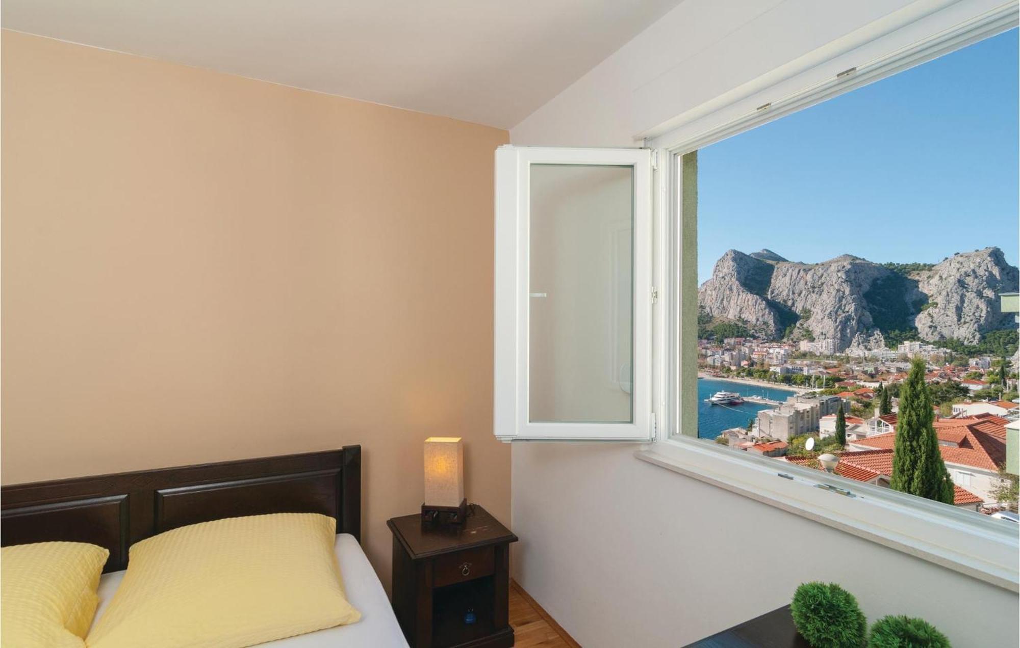 Nice Apartment In Omis With House Sea View Экстерьер фото